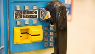 customer service phone numbers